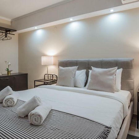 Appartamento di 56 m² con 2 camera Salonicco Esterno foto