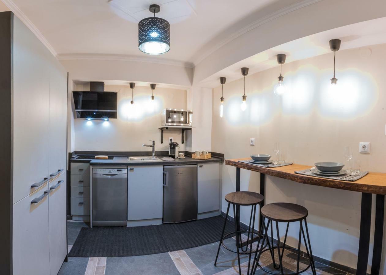 Appartamento di 56 m² con 2 camera Salonicco Esterno foto